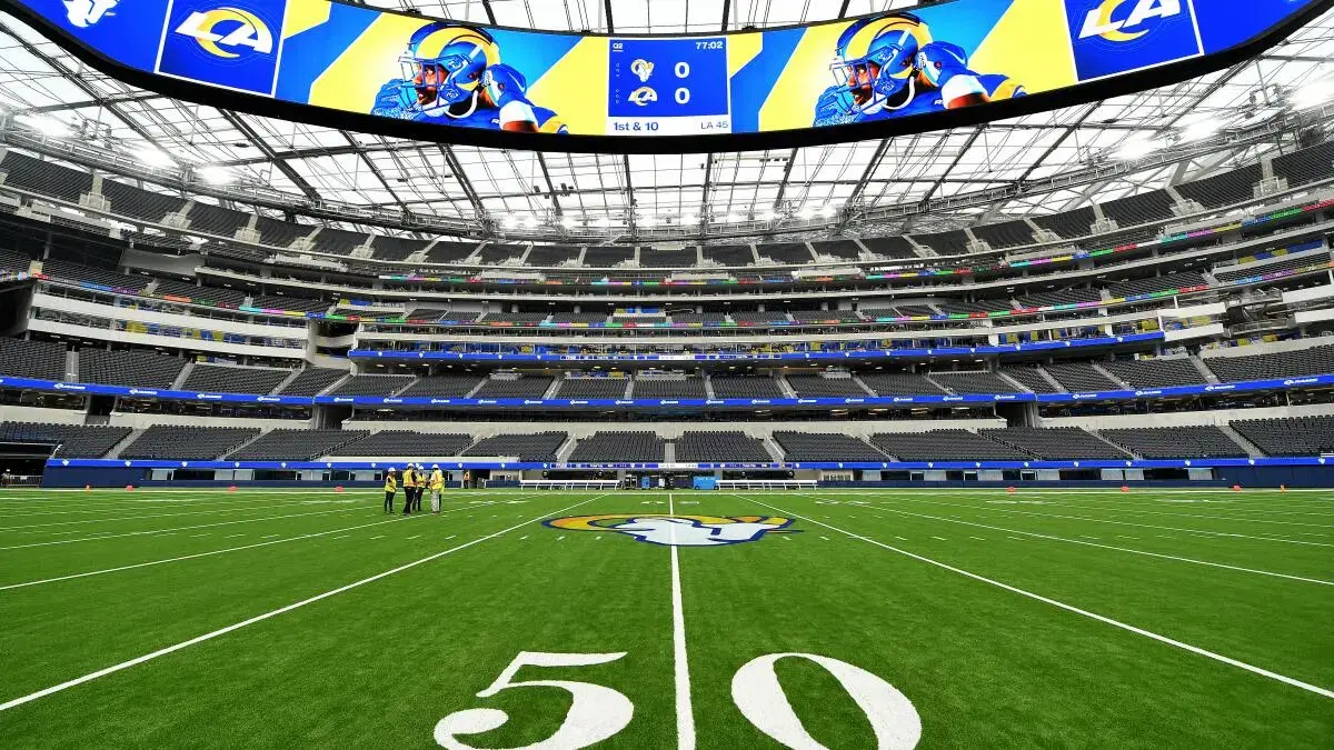 SoFi Stadium Tours